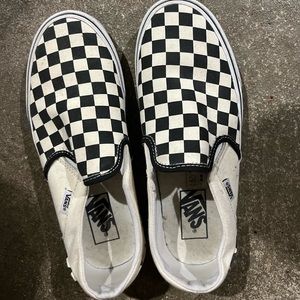 women’s size 8 checkered vans